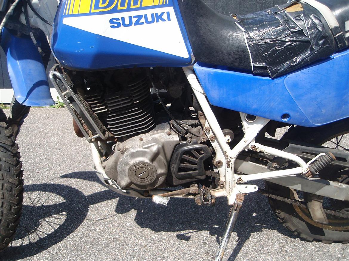 Suzuki Dr 500 s     " SOLGT " billede 8