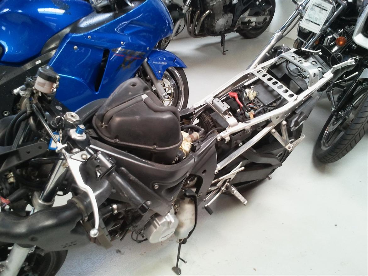 Yamaha YZF R6 billede 5