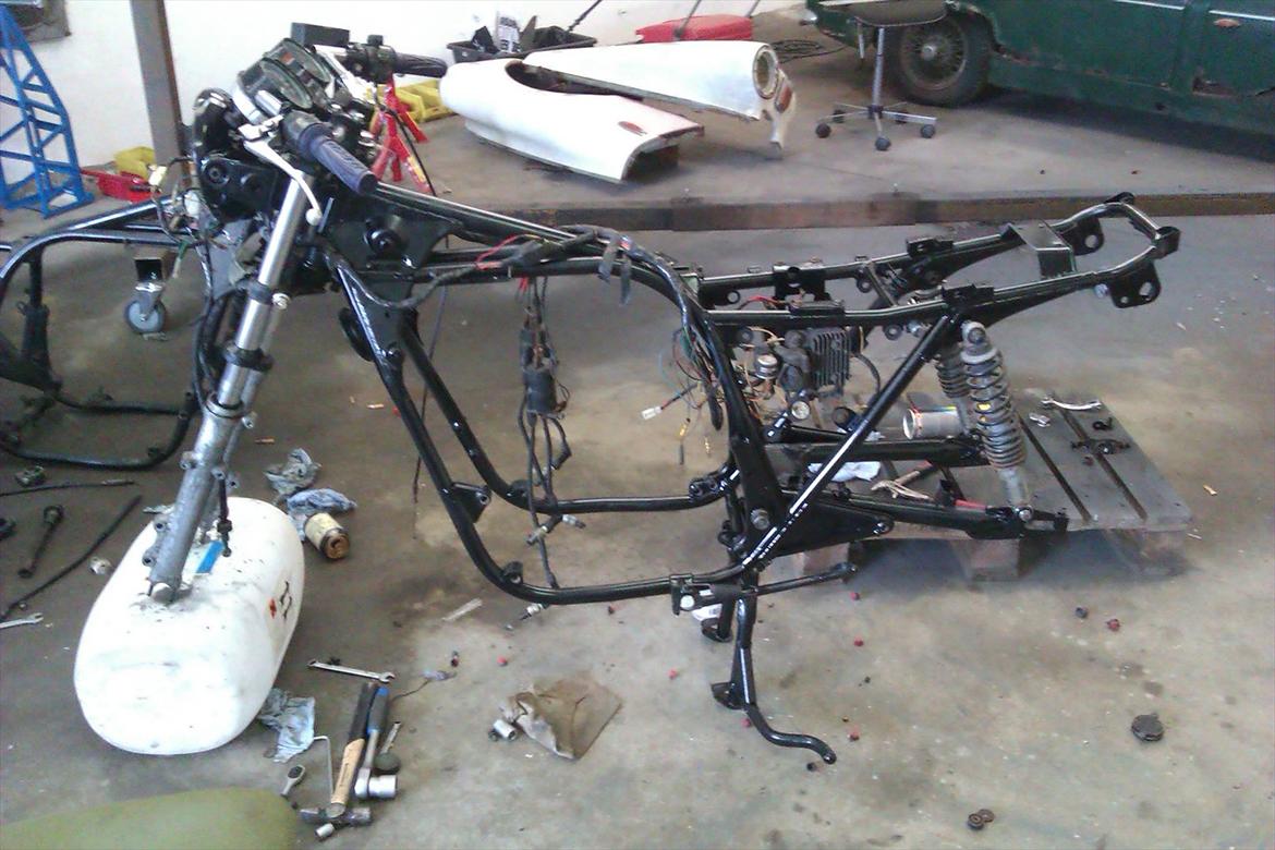 Kawasaki z 650 billede 4