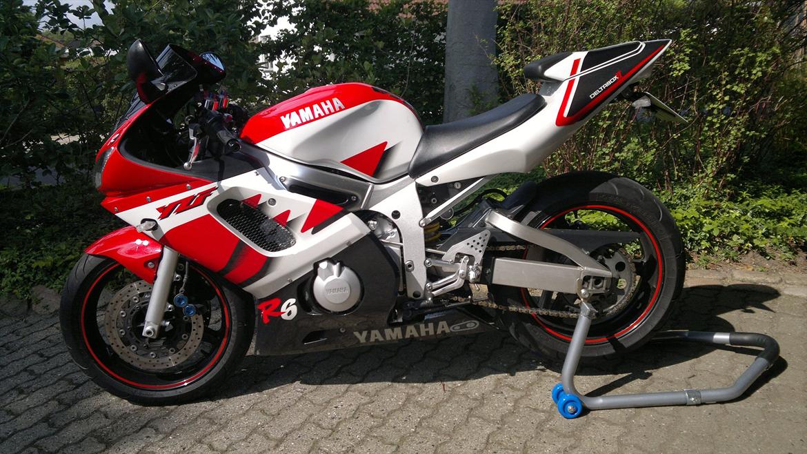 Yamaha YZF R6  billede 1
