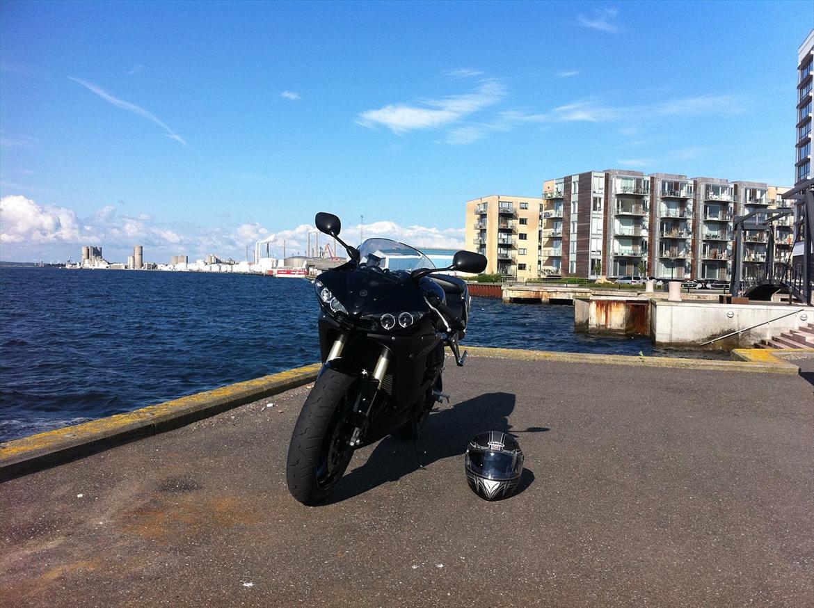 Yamaha yzf r6 billede 12