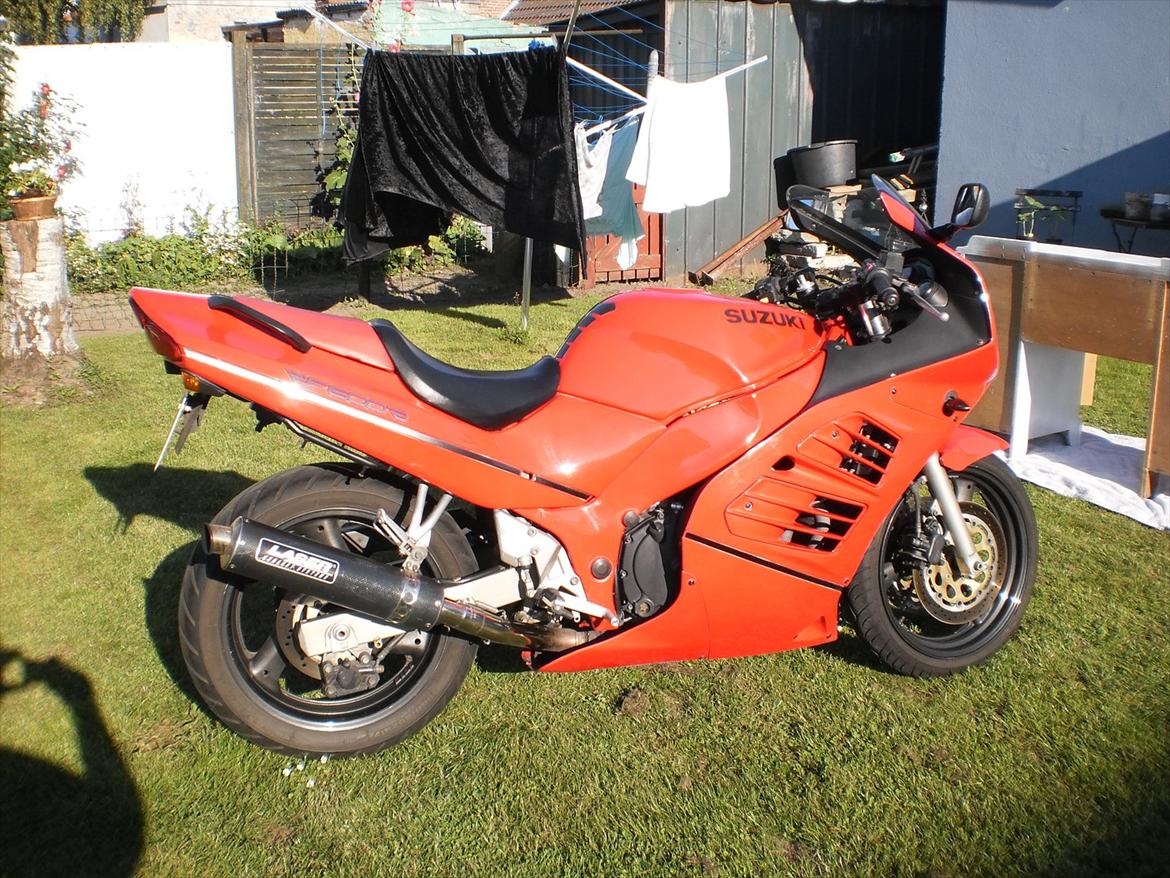 Suzuki RF 600 billede 8