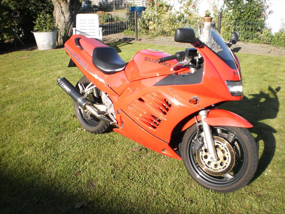 Suzuki RF 600 billede 10