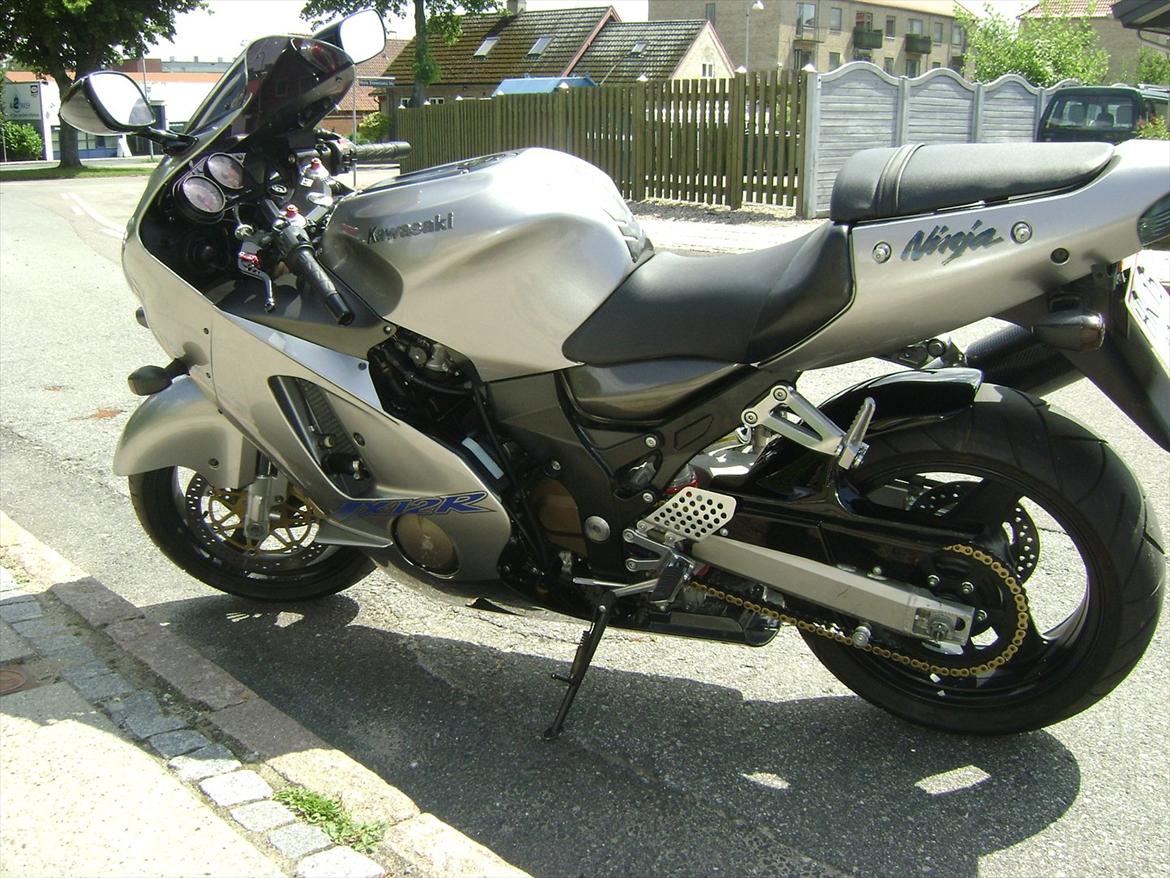 Kawasaki ZX 12r billede 4