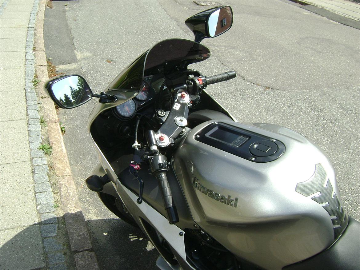 Kawasaki ZX 12r billede 5
