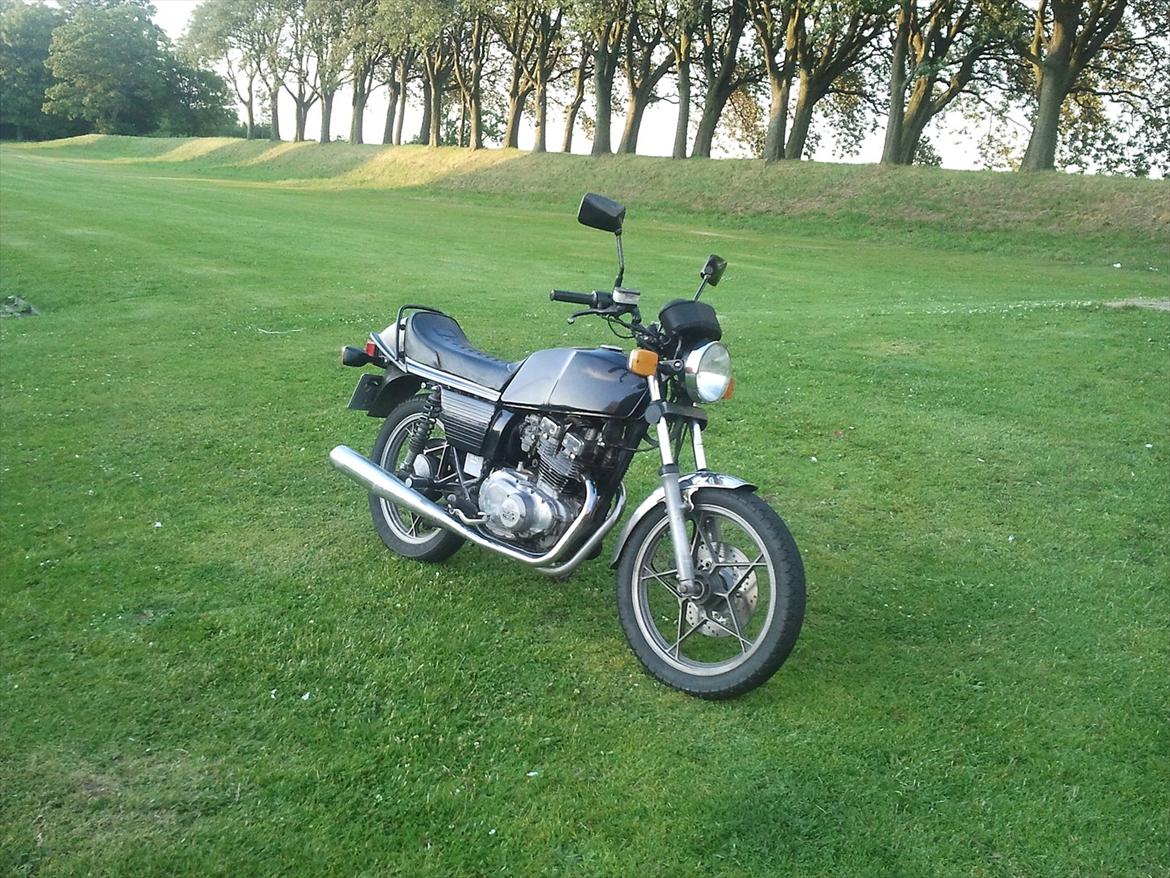 Suzuki GSX 250 billede 8