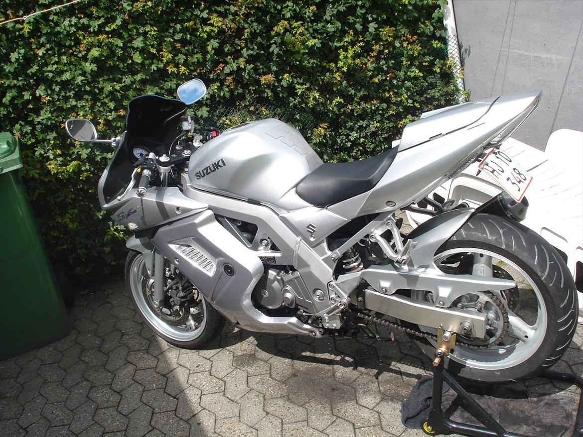 Suzuki sv650k3 billede 11