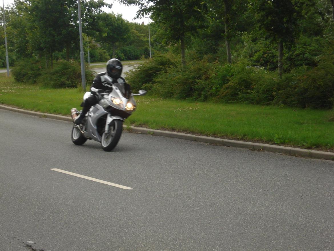 Suzuki sv650k3 billede 13