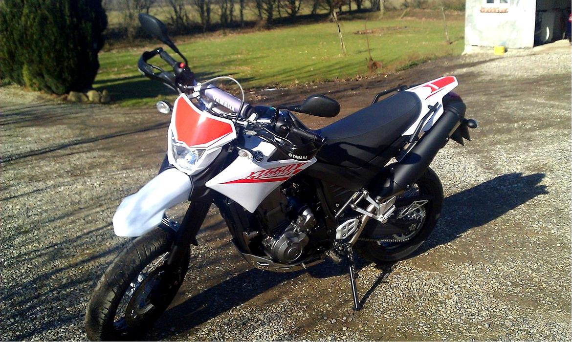 Yamaha XT660X Totalskadet - Da den blev leveret sprit ny i marts 2011! billede 5