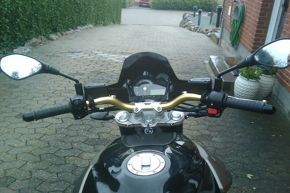 Aprilia SL 750 Shiver billede 10