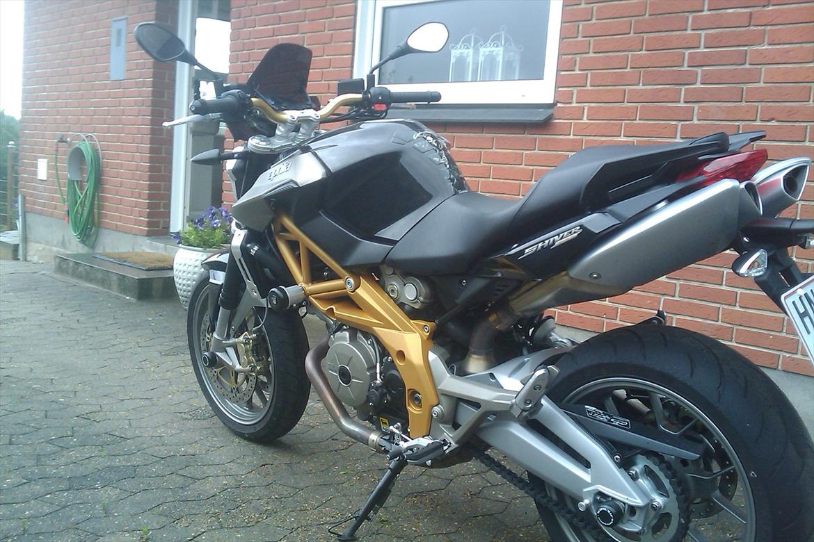 Aprilia SL 750 Shiver billede 12