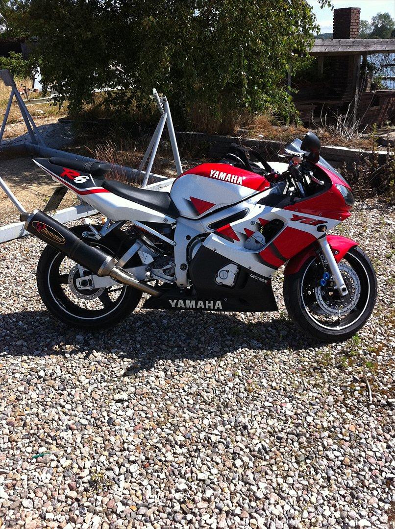 Yamaha YZF R6 billede 1