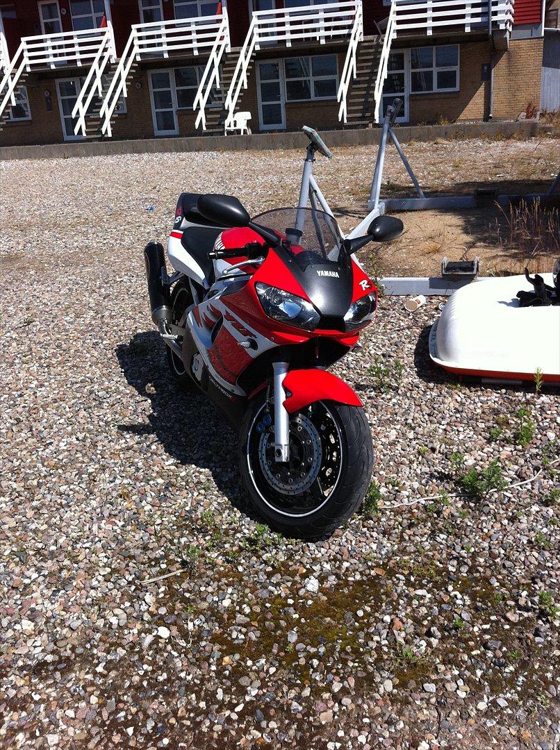 Yamaha YZF R6 billede 2