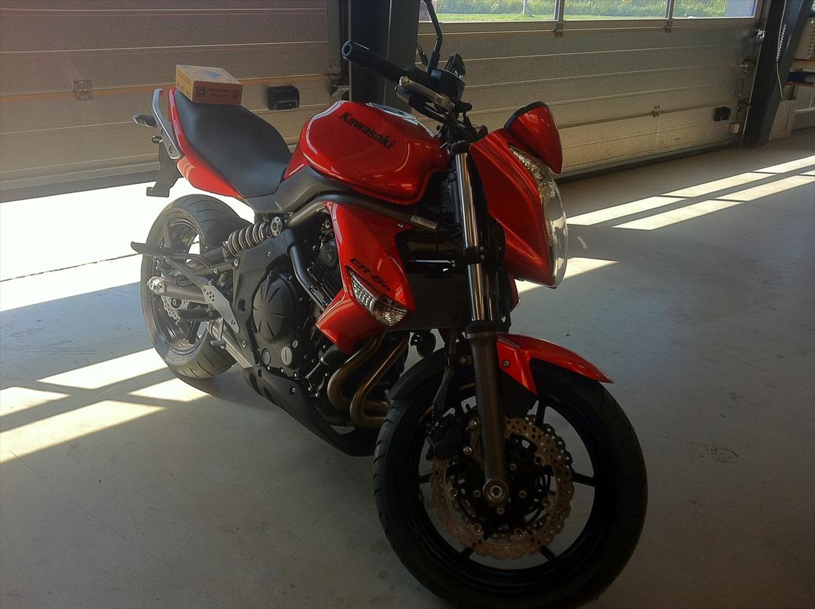 Kawasaki ER-6n billede 2