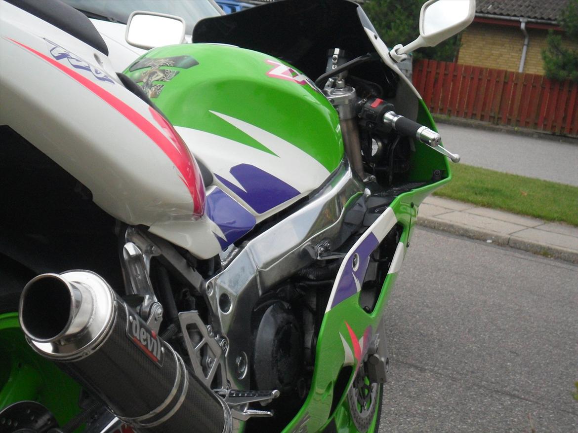 Kawasaki Zxr 750/900 solgt. - Taget i juli månede 2011. billede 5