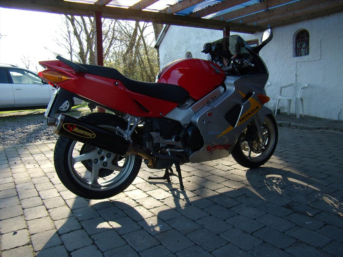 Honda VFR 800  billede 2