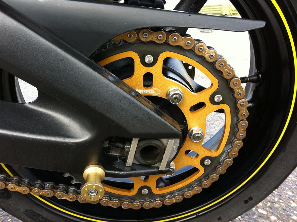 Yamaha YZF R6 billede 2