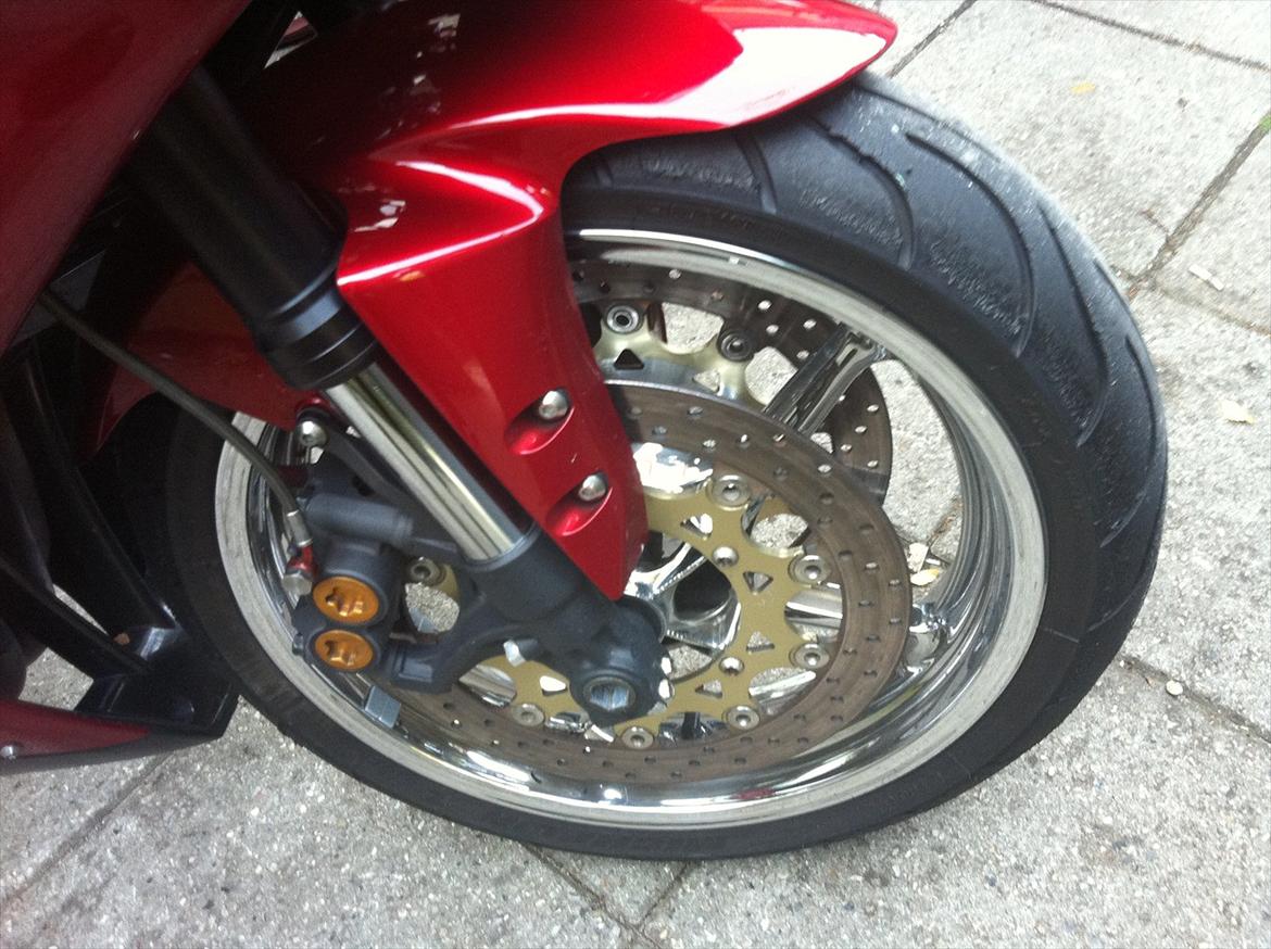 Yamaha R1 SOLGT ! billede 19