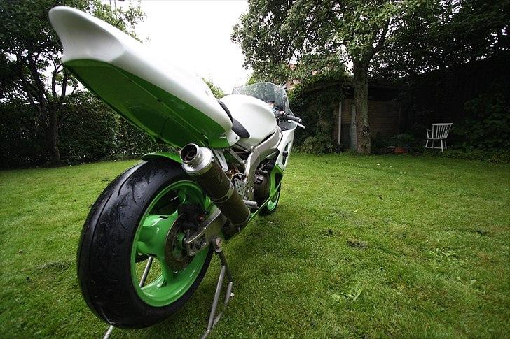 Kawasaki ZX6R Baneracer billede 14