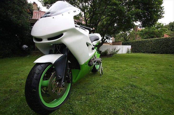 Kawasaki ZX6R Baneracer billede 15