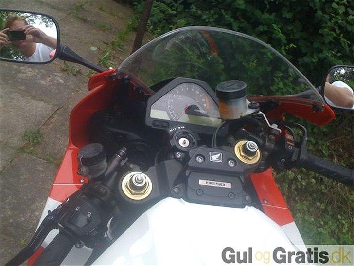Honda CBR 1000RR - SOLGT billede 4