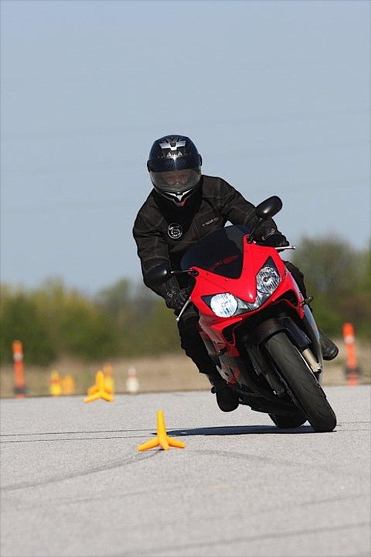 Honda CBR600Fi SOLGT!!! billede 10