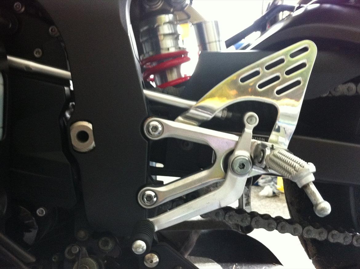 Yamaha yzf r6 billede 16