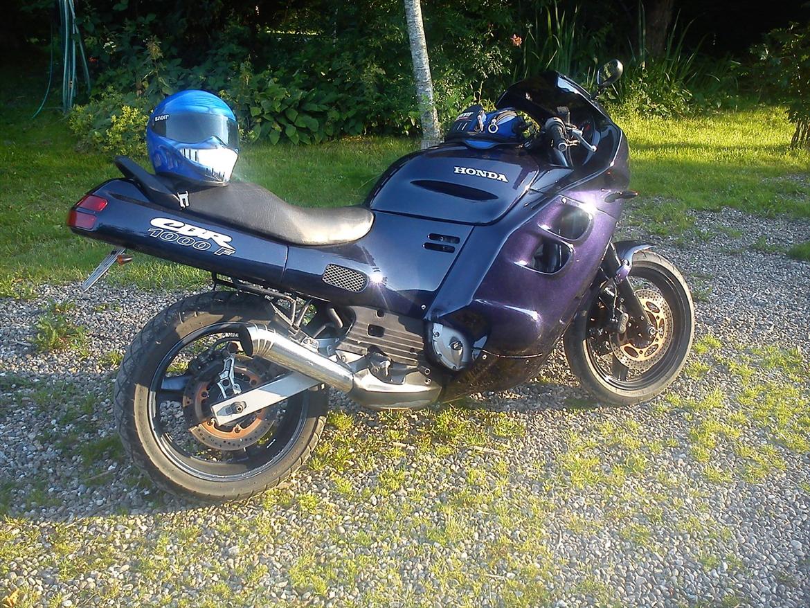 Honda cbr 1000 f billede 8