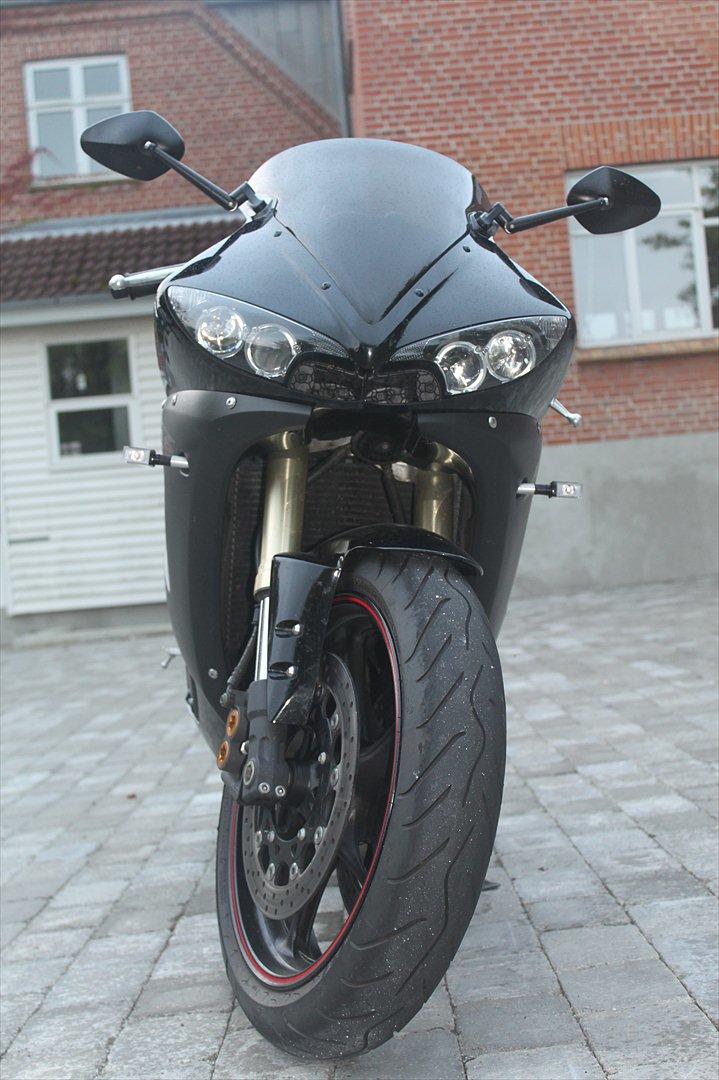 Yamaha YZF R6 05 model billede 7