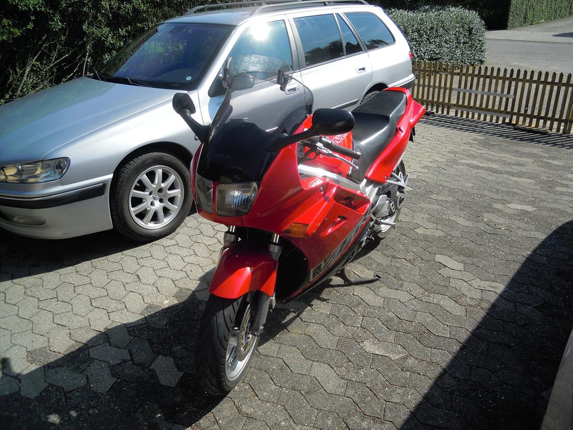 Honda VFR 750F  billede 3