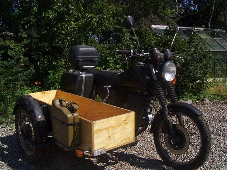 MZ ETZ 250 sidevogn billede 1