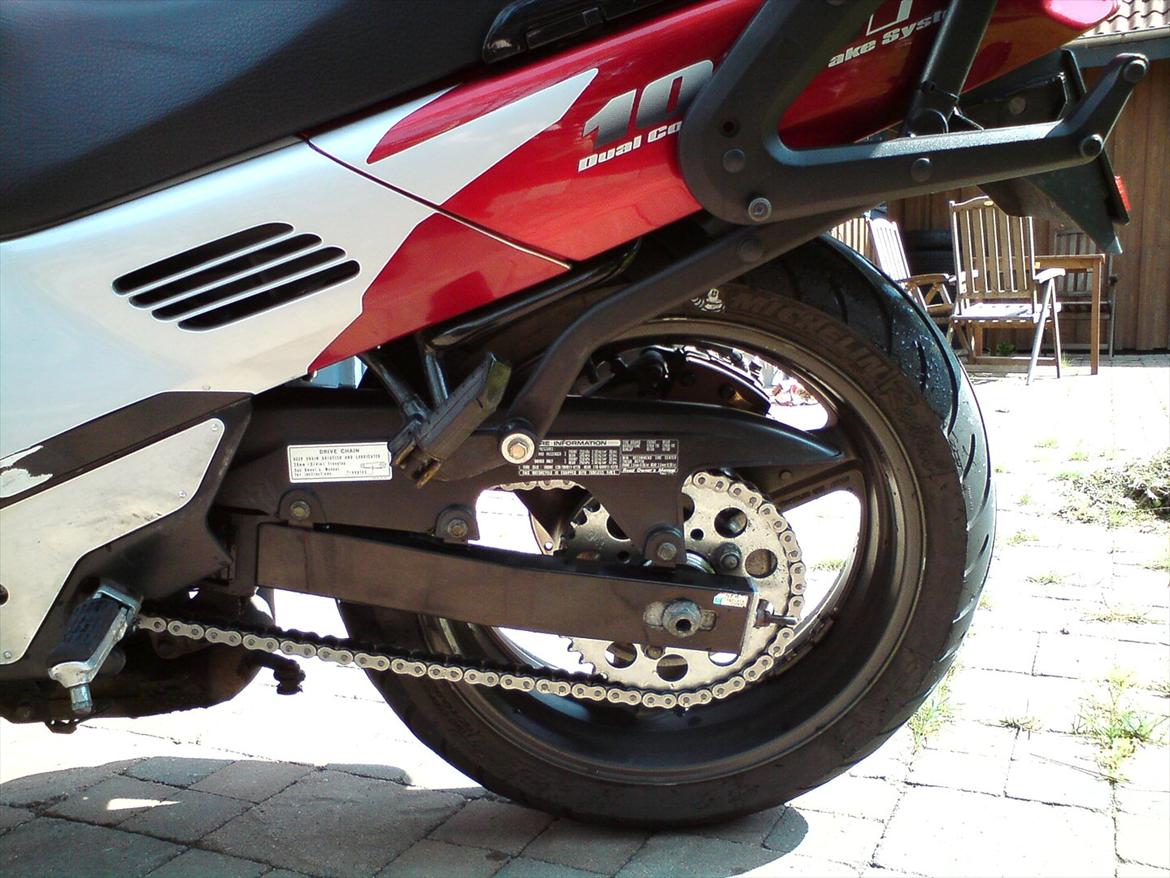 Honda CBR 1000 F - SOLGT - billede 10