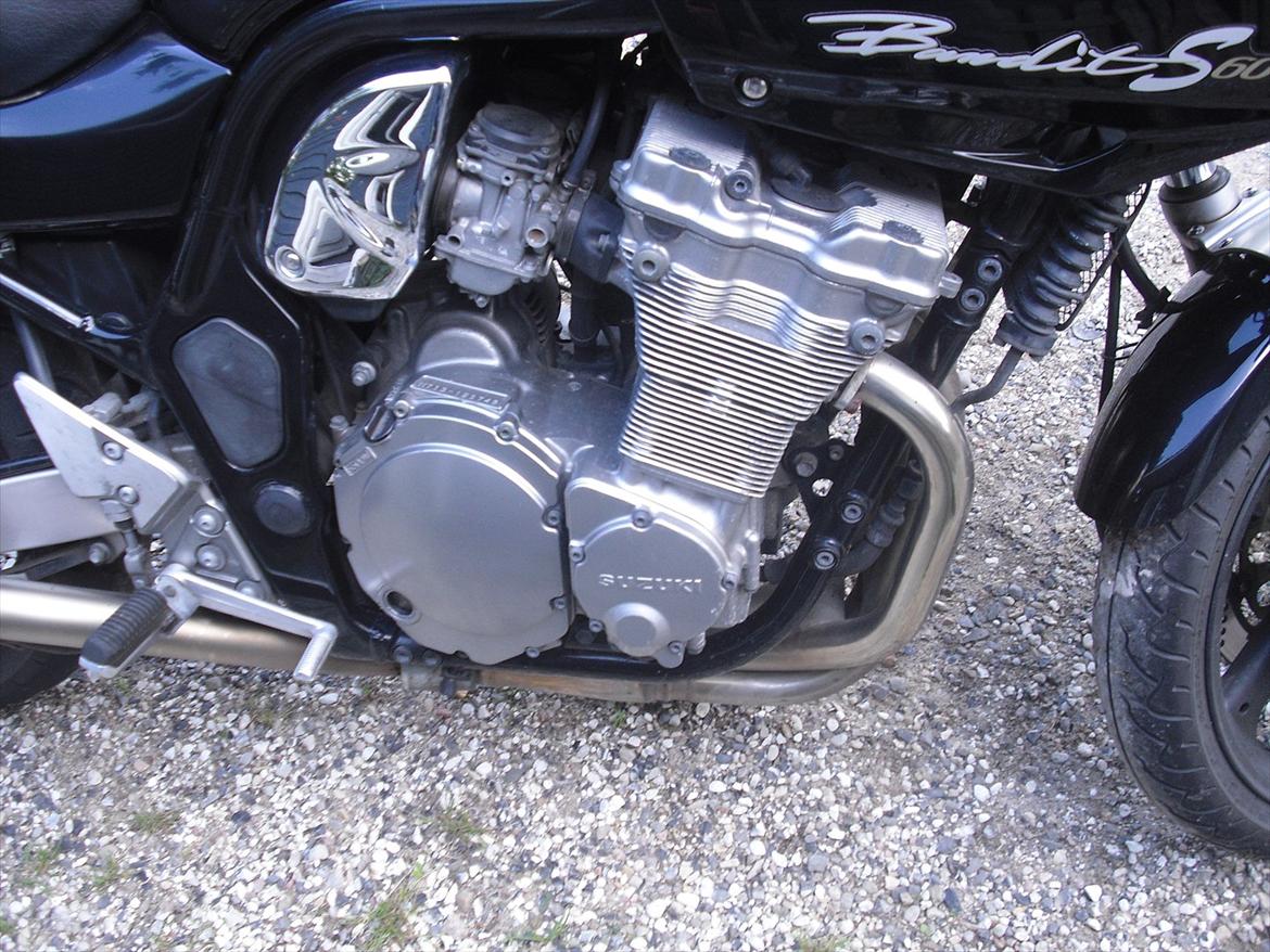 Suzuki GSF 600 S bandit billede 3