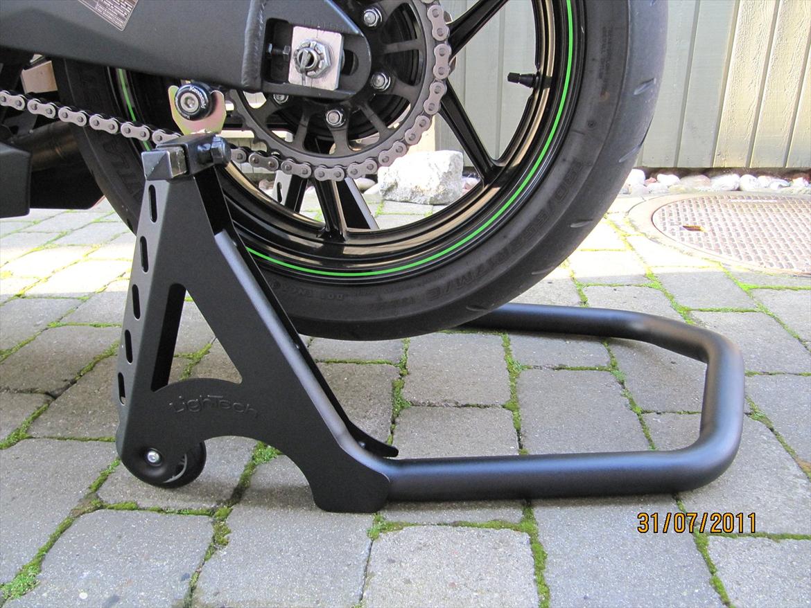 Kawasaki ZX-10R Öhlins Edition - Lækre Lightech løftere købt her på MCG af chris (Aalborg) B billede 16