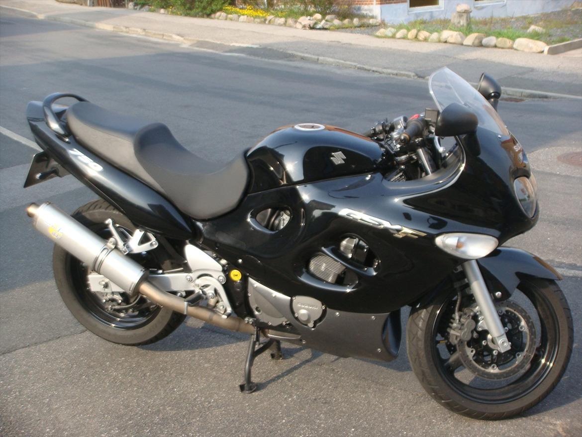 Suzuki GSX-F 750 billede 3