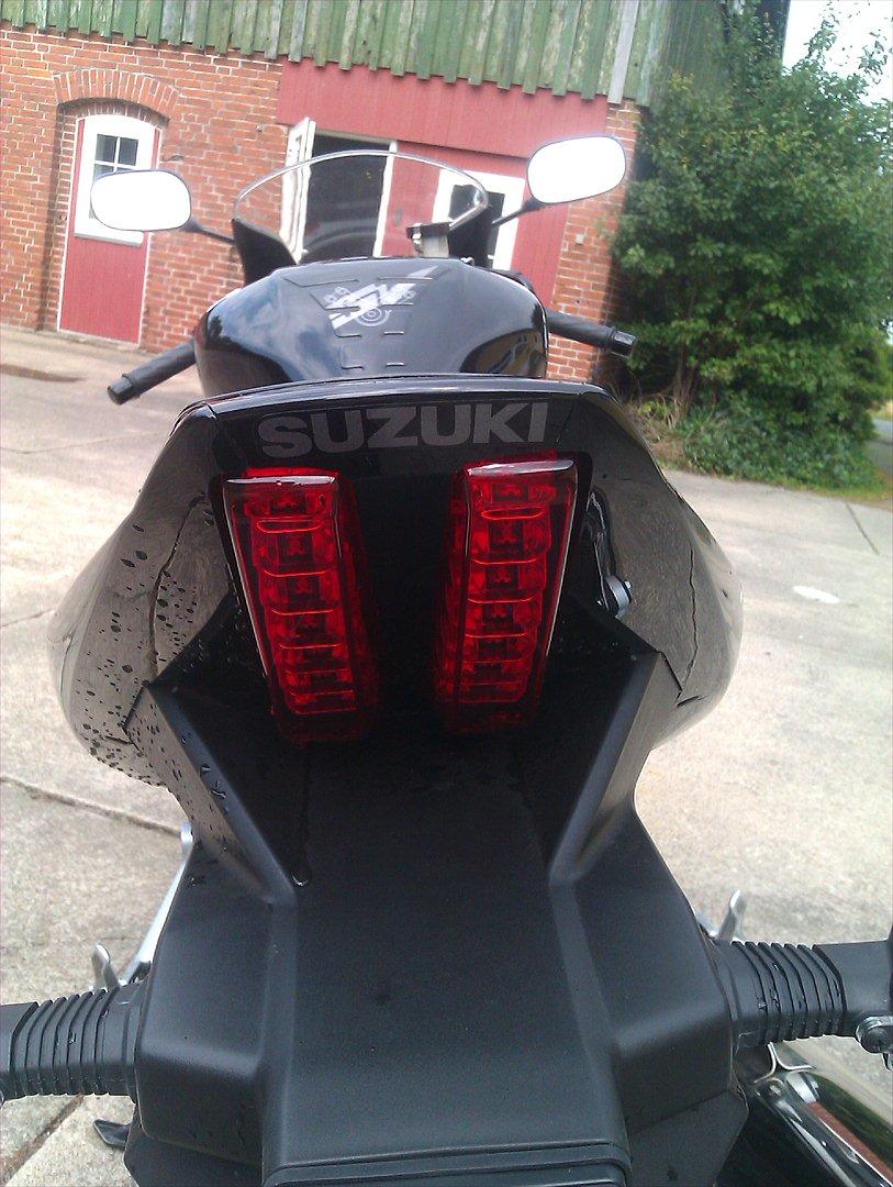 Suzuki Sv650S 2010 billede 1