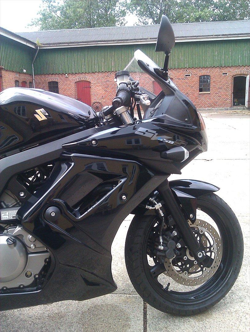 Suzuki Sv650S 2010 billede 4