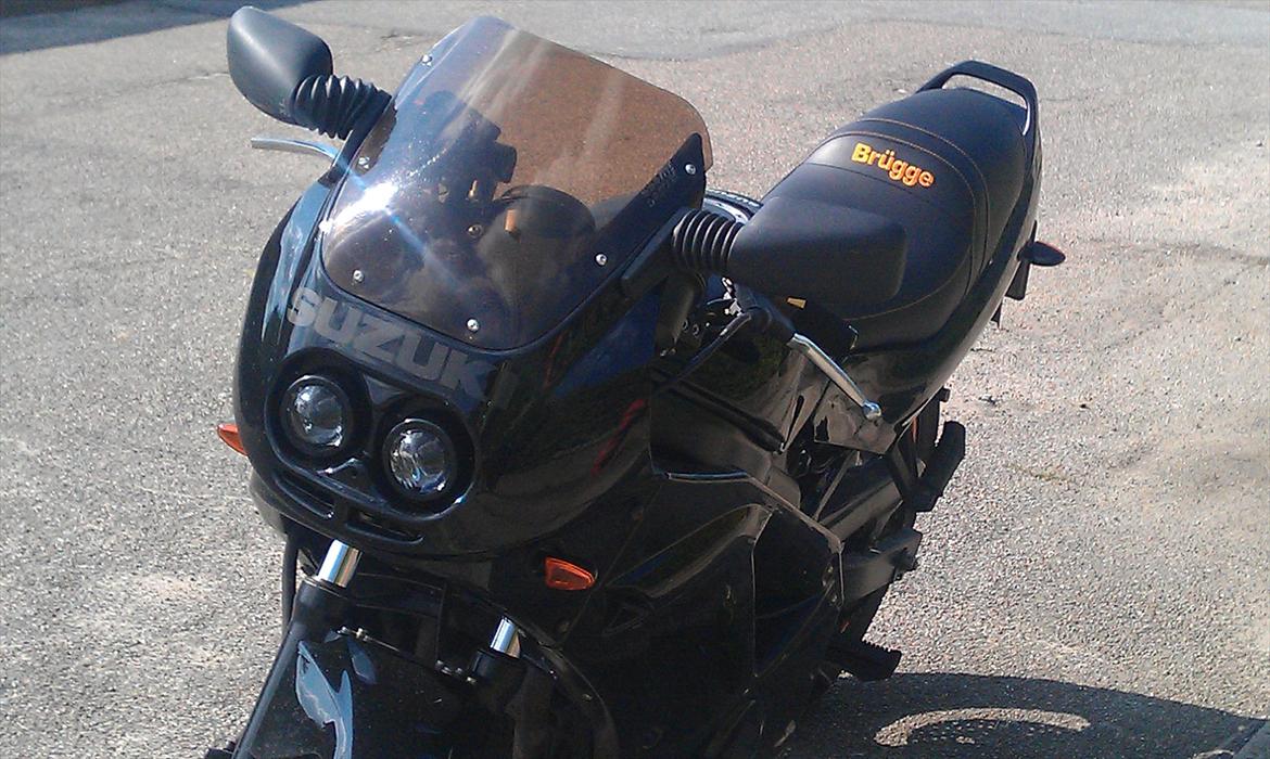 Suzuki GS 500 E - Nu er man i hvert fald ikke i tvivl om at det er min MC :-) billede 13