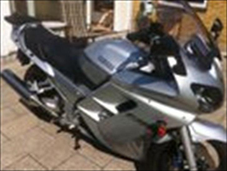 Yamaha FJ 1200 - SOLGT billede 7