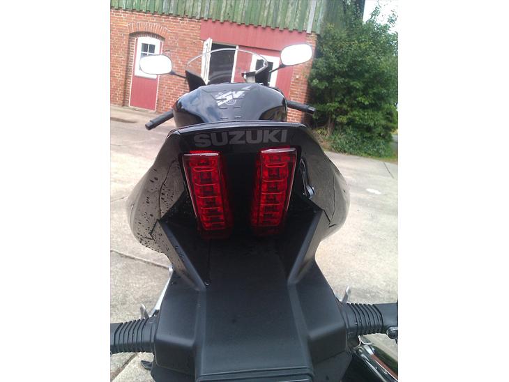 {{currentPhoto.altText}} billede {{currentPhoto.number}}