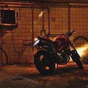 Ducati Monster S2R 1000