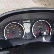 Suzuki Burgman AN 400 K8 