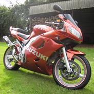Suzuki SV650s