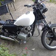 FYM 125 cc chopper
