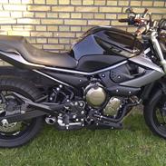 Yamaha XJ6