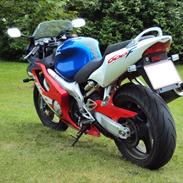Honda CBR 600 f