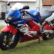 Honda CBR 600 f