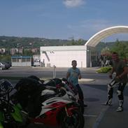 Yamaha R6
