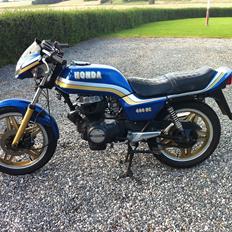 Honda CB 400 Byttet