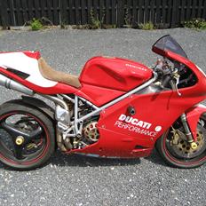 Ducati 916